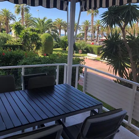 Апартаменты Moderno En 1a Linia De Mar En Salou. *
