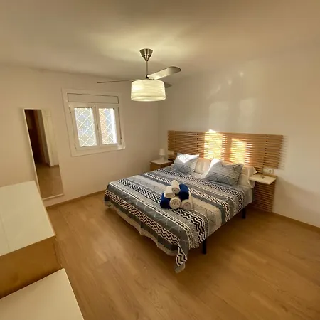 Апартаменты Moderno En 1a Linia De Mar En Salou. Салоу